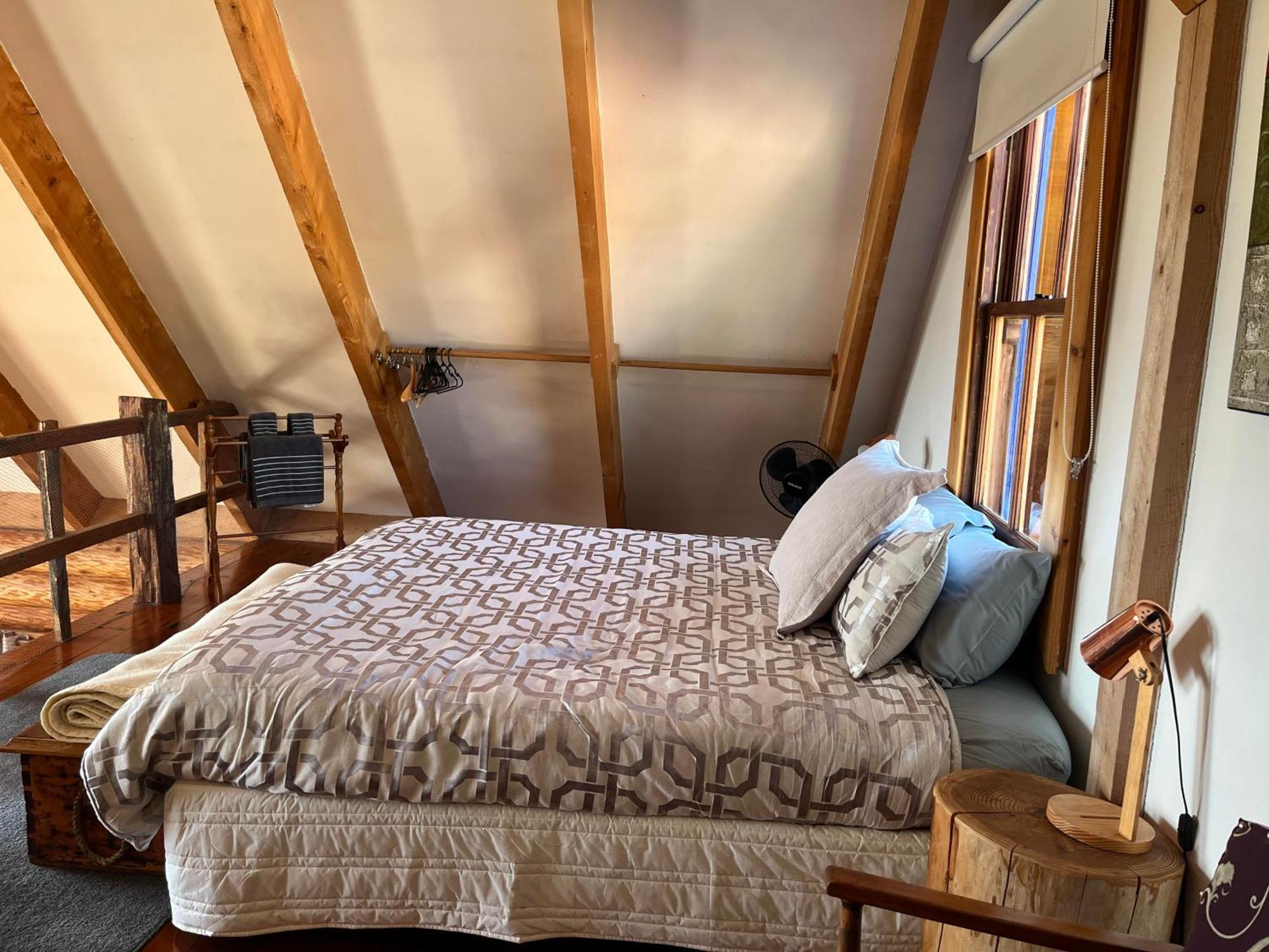 Tree Hut Cottage Masterton Bagian luar foto